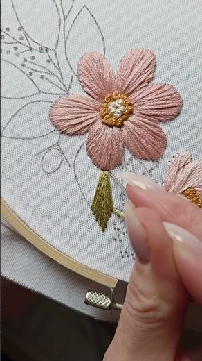 Basic satin stitch for petals and leaves embroidery🌸🌿 #embroidery #tutorial #diy #handmade #craft