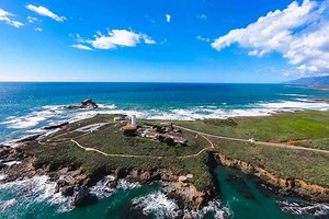 Historic Piers and Lighthouses on Highway 1 - Highway 1 Road Trip