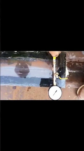 Vacuum box test to check for leaks at bottom of water tank