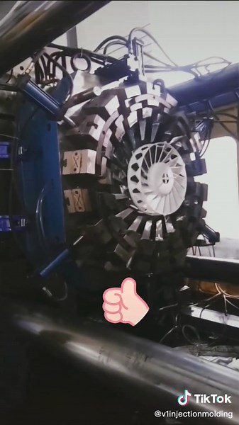 High end counter-rotating two color injection mold#plastic#injectionmolding#Plasticinjectionmolding#injectionmoldingmachine