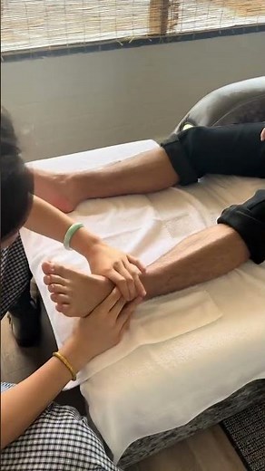 Foot Massage Relaxation in Honolulu/ Deep Pressure Therapy at ocean massage