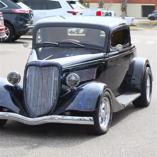 1934 Ford 3 Window Coupe Hot Rod Classic Car Exhaust Sound Drive By