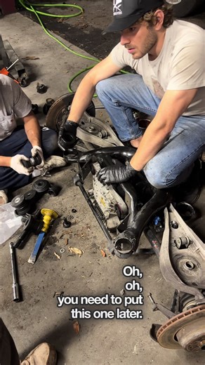 E46 m3 wagon swap subframe bushing install #e46m3 #e46m3wagon #e46 #m3 #projectcar