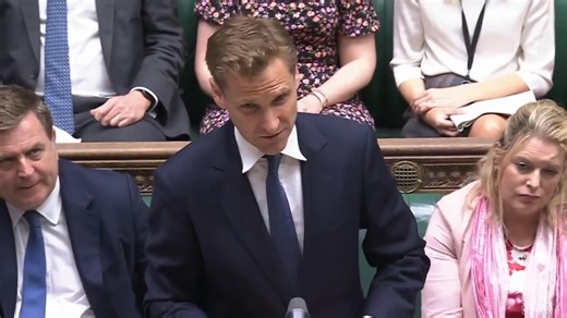 FURY as Angela Rayner ‘prioritises’ homes for immigrants OVER Brits During Prime Minister’s Questions in the House of Commons, a deputising Angela Rayner is put on the spot about the government’s policy of ‘prioritising’ illegal migrants for houses over young British people. Parliamentarian 23 Aug 2025 House Of Commons | We Want Our Nation Back