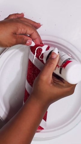 Micah Enriquez on Instagram: "Christmas Pool Noodle Candles🎄To make this, you will need: • Pool Noodles (DT) • 4 pack of glass ramekins from Dollar Tree (DT) • 1 pack or shower curtain rings (DT) • Mini ribbon (DT) • LED Tea Light candles (DT) • Fine Glitter & Chunky Glitter (Walmart) • Super glue, mod podge and spray paint #dollartree #dollartreediy #DIY #christmasdiy #diychristmas #asmr #diytreecollar #diyjumboornaments #diyoutdoorchristmasdecor #diyproject Video description: Dollar Tr