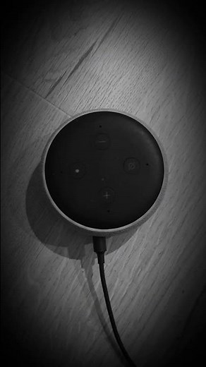 Alexa turns EVIL (NO JOKE!) 😱