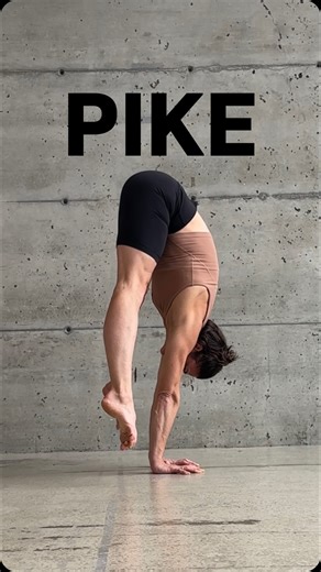 BALANCE NOTION on Instagram: "In the straddle handstand press-up, flexibility is a key element. Developing strong active pike compression makes the press significantly easier. When your legs can actively fold closer to your chest, the weight shift stays smaller, meaning your shoulders don’t need to travel excessively forward. Less displacement = less strain. That’s biomechanics and physics working in your favor. Strength is essential for a solid press-up, but flexibility is what reduces effort a