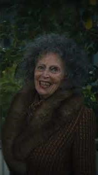 INSIDIOUS: FUERA DEL MÁS ALLÁ. Tráiler oficial en español HD. 21 de agosto en cines