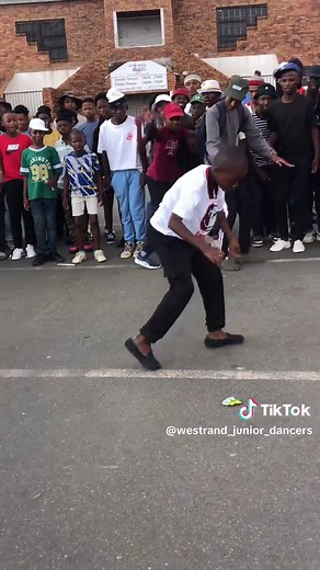Master the Amacombo Dance with West Rand Junior Dancers