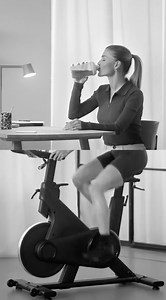 Sporty, sleek, unstoppable. 🚴‍♀️ Larissa for @foodspring #mcfitmodels #modelagency #foodspring #sportmodel #fitfamgermany | McFIT MODELS