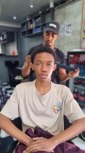 #SAMA28 #barbershop #innecto #sqb #Tutorial #loveofcuttinghair #taper #2024 #certifiedbarber #blendingcolors #babyliss4barbers #transformation