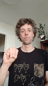 22K views · 305 reactions | What is he signing? What is he finger spelling? . . . . . . . . .#asl #aslchallenge #signlanguage #ameeicansignlanguage #how #to #sign . . . . . . . . . . . He is signing " hi my names Tom, your name what? " | Thomas Boyce Clark | Facebook