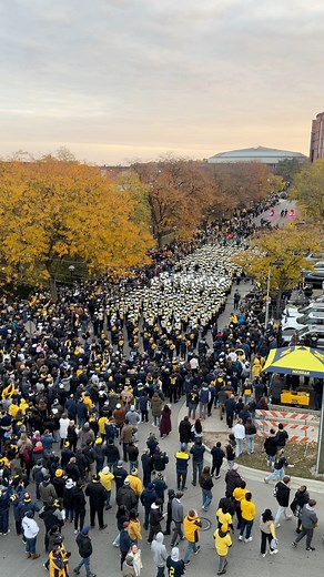 Fall Saturdays in Ann Arbor are simply unmatched. | Alumni Association of the University of Michigan
