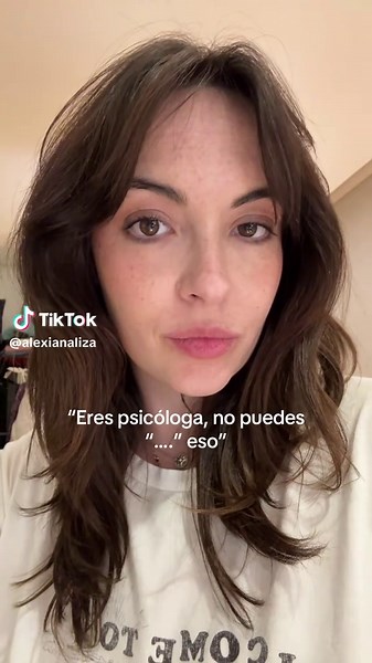 Psicóloga Alexia y su Consultorio: Mitos y Realidades