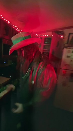 812K views · 22K reactions | I can’t find my SPATULA!!!履‍♂️ #robzombie #dragula #spatula #cooking #parodysong #rollingblue #joeykalico | Rolling Blue | Facebook