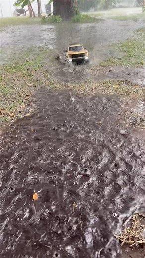 Raptor R Ultimate (Traxxas) — Launching Through the Storm | Part 1