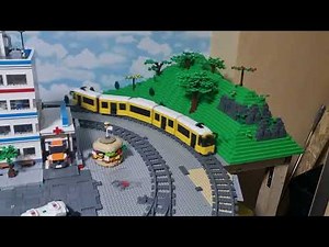 BlueBrixx Straßenbahn original und mit Lego Räder