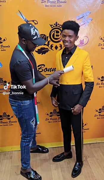 Men's Suits Tailoring Services for Fashion Forward Styles