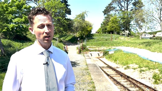 115K views · 1.6K reactions |  This month we celebrated Isle of Wight railway history, with the full return Island Line services. On 2 May the line between Ryde Esplanade and Ryde Pier Head reopened after we restored the pier for another 60 years: ➡️ https://www.networkrailmediacentre.co.uk/news/isle-of-wight-railway-history-celebrated-after-full-island-line-services-resume #IsleofWight #TicketToRyde | Network Rail | Facebook