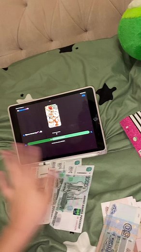 Digital Transactions on Tablet with Russian Rubles