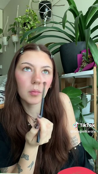 hot mess #dc #grwm #getreadywithme #makeup #makeuptutorial #makeuphacks #dailymakeup