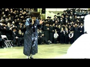 BOBOV PUPA WEDDING TENS OF THOUSANDS DANCING IN BROOKLYN NY