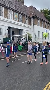 The entire Horsham Children’s Parade setting of from the Drill Hall | Visit Horsham