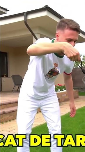 Mitzuu Testează Un Suport Magic De Pahar !