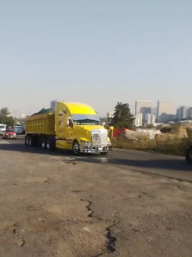 #kenwortht700 #muevecerrosagrecivos #laminitasparasutroke 💎🐥💎🐥