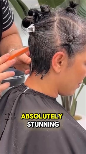 This woman changed so much… people couldn’t even recognize her!  From ordinary to absolutely stunning — her transformation will blow you away!  Watch the full video in the comments below  | USA Grill Stories | Facebook