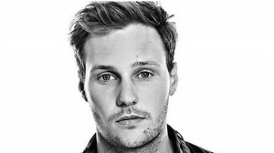 Jordan Patrick Smith bio: Top details about his girlfriend, net worth, and more