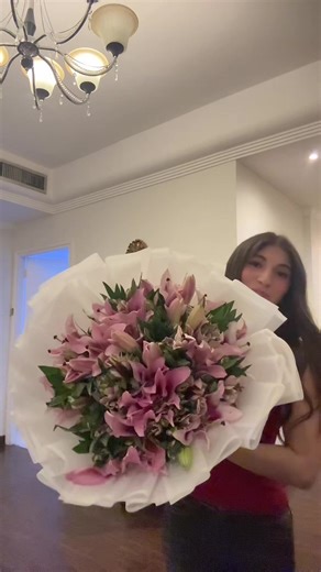 Celebrate Valentine's Season with Flowers