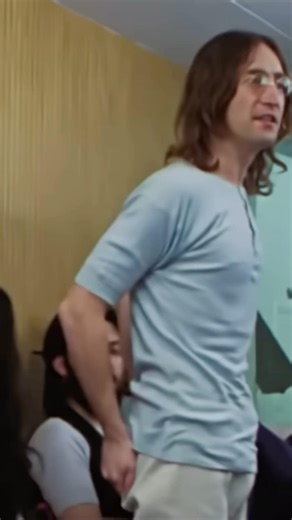 “You’re talking to The Bootles” - John #thebeatles #getback #johnlennon #paulmccartney #yokoono