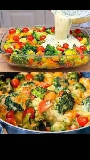 I eat vegetable casserole day and night and lose weight quickly. Low calorie recipe! Ingredients: 1 large broccoli, cut into florets Olive oil A handful of baby kale 1 small onion, diced 7 small cloves of garlic, minced 12 small tomatoes (cherry or grape tomatoes preferred), halved ... Full recipe in the first comment 👇🏻👇🏻👇🏻 | Weight Watchers Recipes and Tips