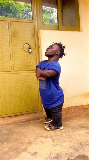 #fyp #kampala_uganda🇺🇬🇺🇬🤝 Don’t argue with a man who reads the odds. #tegerakuParipesa @OfficialParipesaUganda