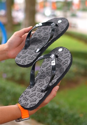 Dép Tông Nam BP Ép Nổi: Lựa Chọn Sang Trọng