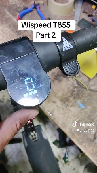 Explore the Best Electric Scooters and Batteries