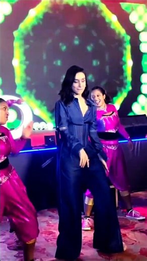 "YOU WON'T BELIEVE" Shradha Kapoor's Dance Moves! #shraddhakapoor #dancevideo #bollywooddance