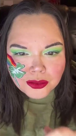 St. Patrick’s Day Makeup Tutorial | Green Glam Makeup Look | Easy Festive Makeup 2026 #glammakeup