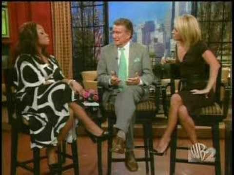 Raven-Symoné on "Live With Regis and Kelly" (2006)
