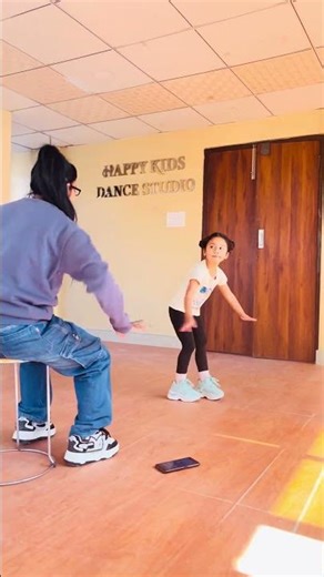 #dancecovernepalisong #dance #dancemusic #bollywood #dancesong #vairal #dancer #bollywoodsongs