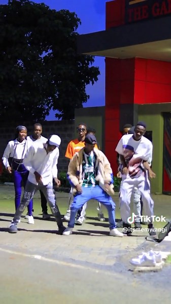 Dance Challenge Mashup Featuring Top TikTok Dancers