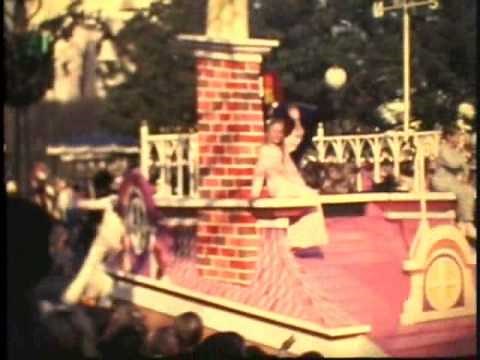 Disneyland 1974 Home Movies Rainbow Ridge Christmas Parade Herbie Love Bug Cooldisneylandvideos