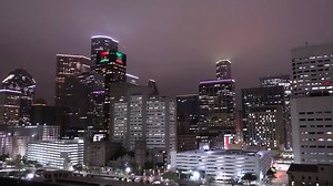 Timelapse of overnight snowfall in downtown Houston. (Credit: KHOU 11 News Photographer Derek Felton) | KHOU 11 News