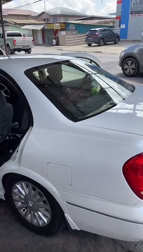 Get at us, before the sun gets more heated. Don’t want to get sunburned,”do you?”🫣#fyp #tint #trinicars