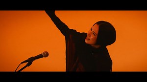 Superfly、越智志帆の歌唱シーンを含む“感情の爆発“を描いた新曲「Voice」MVティザー第2弾が公開 | SPICE - エンタメ特化型情報メディア スパイス