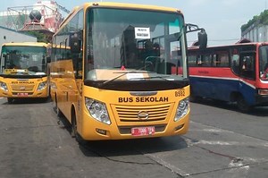 Enggak Sembarangan, Ini Aturan Yang Harus Dipatuhi Sopir Bus Sekolah - Gridoto