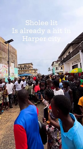 Sholee lit Music Video processing Keep streaming Sholee today 👇🏿🔥 https://audiomack.com/mccaro/song/sholee-lit?share-user-id=128726102 #mccaro #goal #stillbroke #rangers4L | MC CARO daily