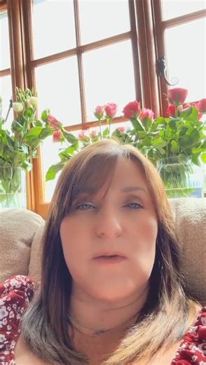 You can book IMT via the website www.tjhiggs.com 💖 #mediumshiptraining #mediumship #residential #psychicmedium #spiritualjourney #tjhiggs #fyp | TJ Higgs Psychic Medium