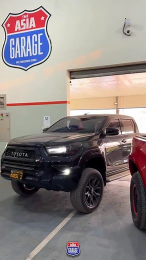 Brand new Hilux Revo GR upgraded with King Shocks and Total Chaos 2 inch extended long travel kit. Designed for offroad fun, refined for daily road use. . . #theasiagarage #totalchaos #kingshocks #longtravel #OffroadCulture #AdventureReady #DailyDriven #CarEnthusiast #CustomBuild #Motorsport #toyota #revogr #4x4offroad | The Asia Garage